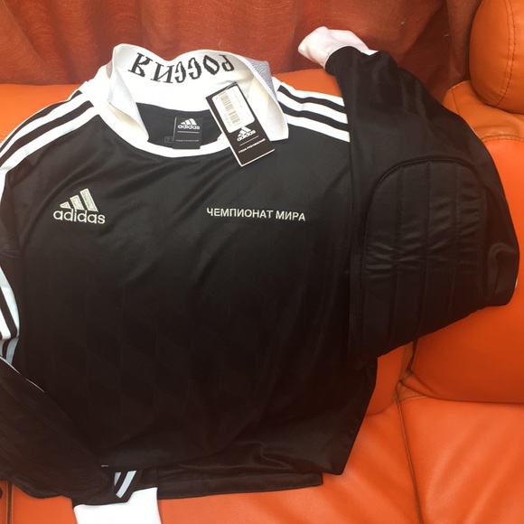 adidas Tops - Adidas long sleeve jersey with collar